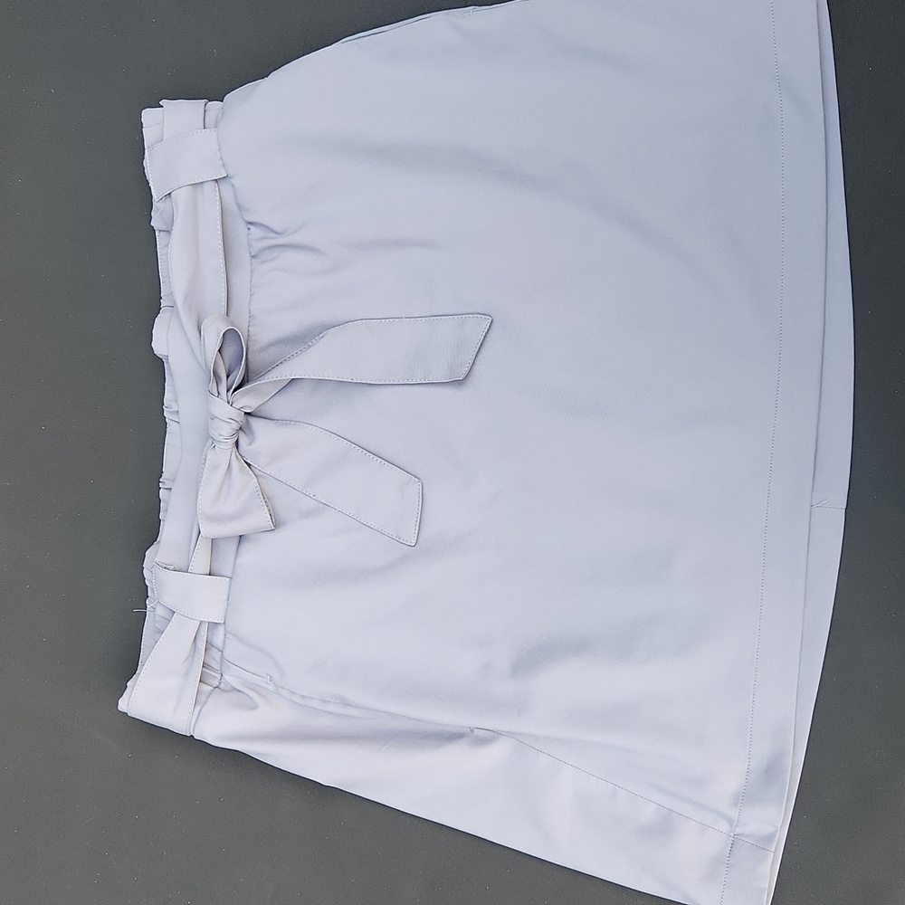 St. John's Bay Belted Mid-Rise Pull-On Gray Skort With Pockets Size L - Picture 4 of 11